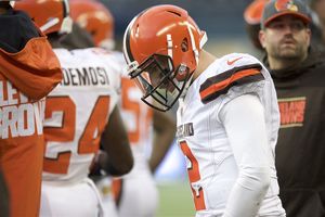 Cleveland Browns fan Chris McNeil gets permit for 'Perfect Parade