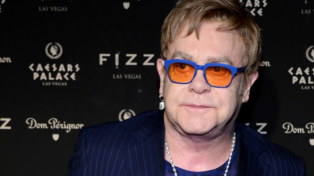 Elton John S Former Bodyguard Suing For Sexual Harassment And Battery