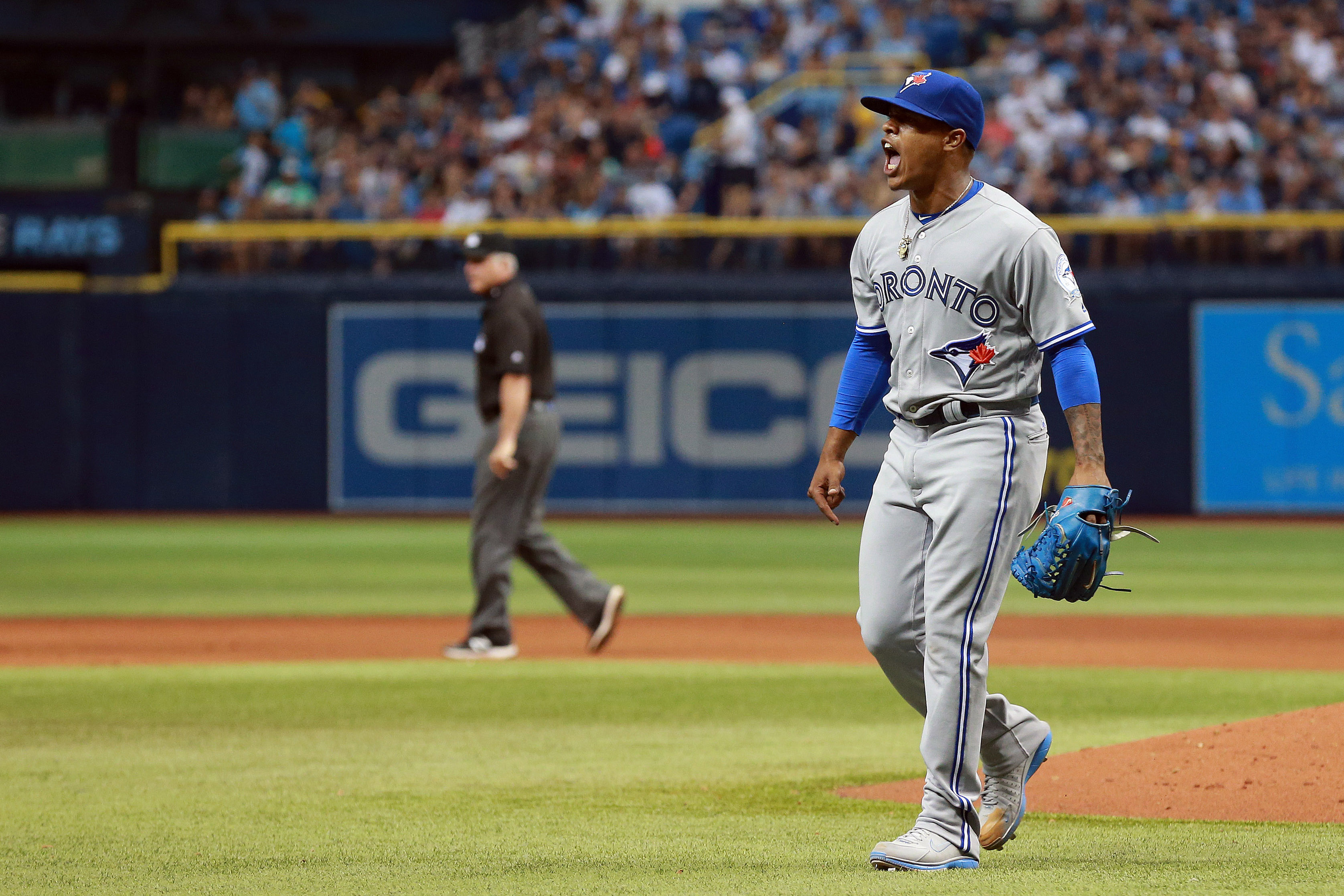 Marcus Stroman, injured Blue Jays pitcher, cleared to throw off mound