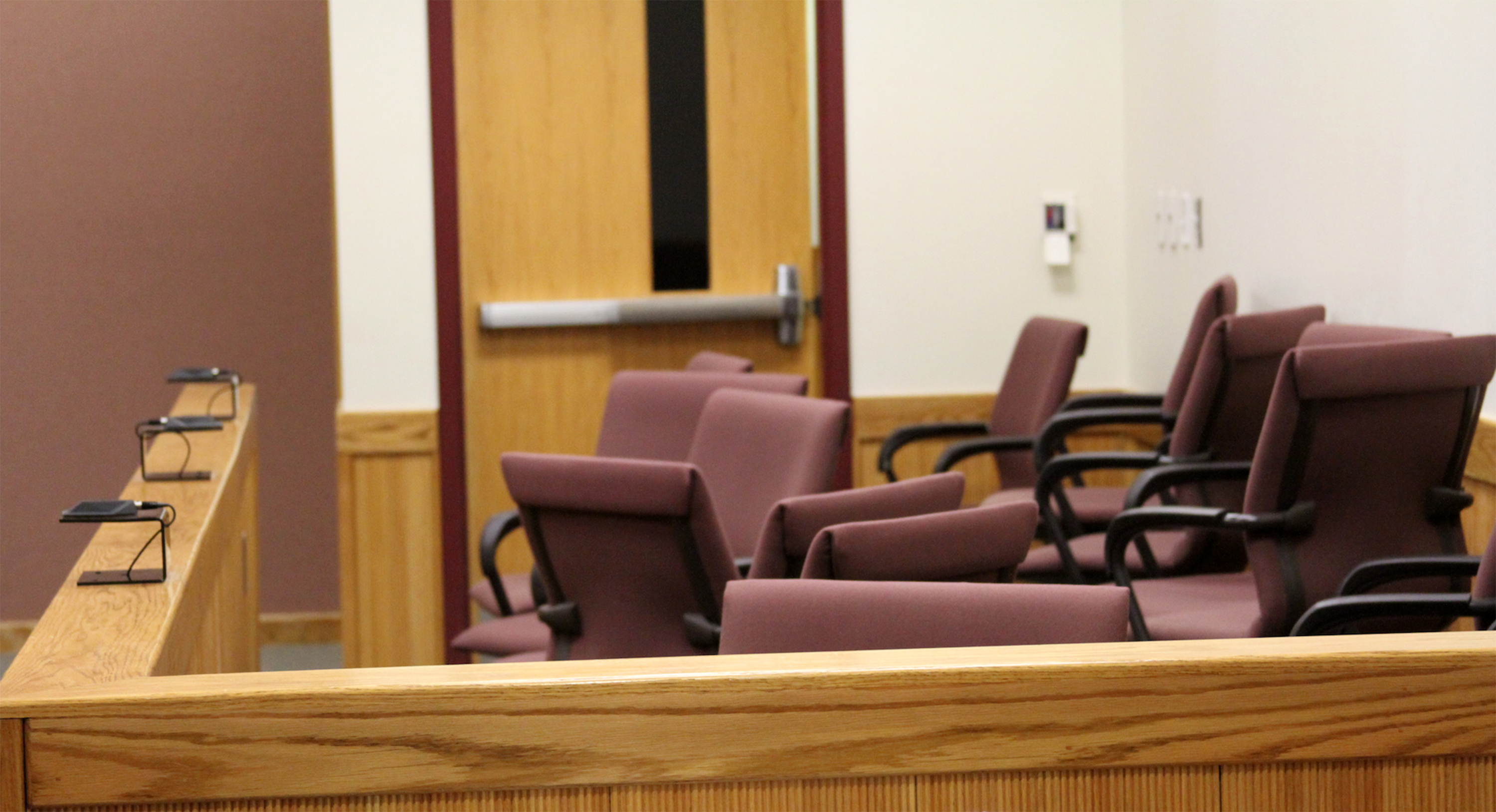 Mich County Cracks Down On Jurors Who Ditch Their Duty 12news Com