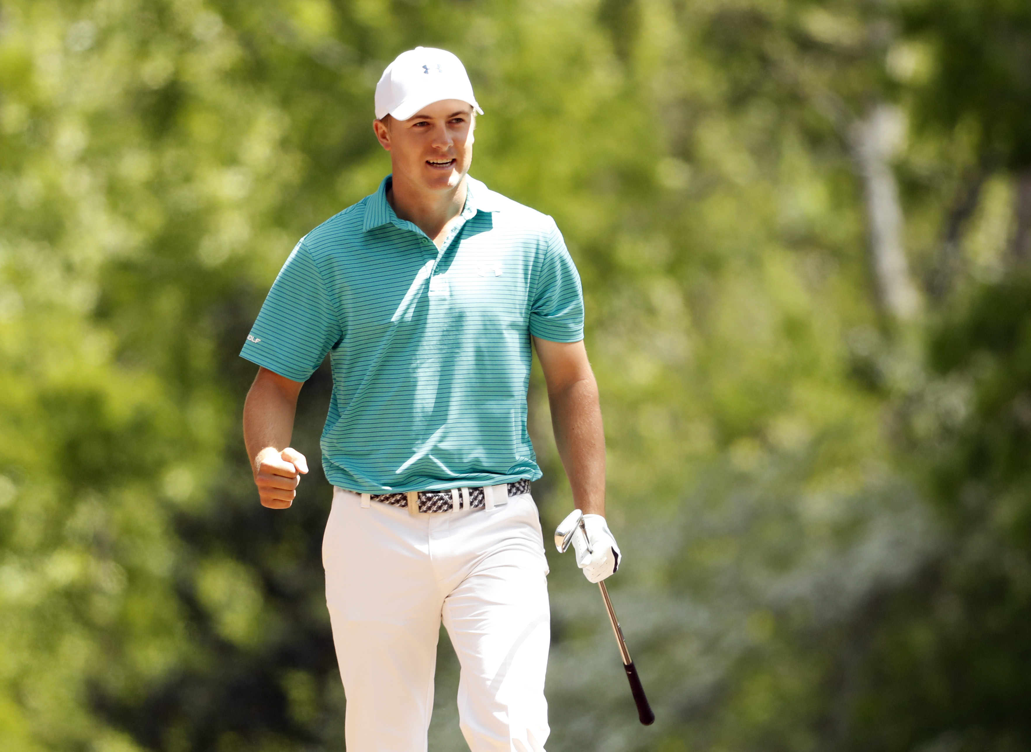 Jordan Spieth Opens With a 66 at the Masters