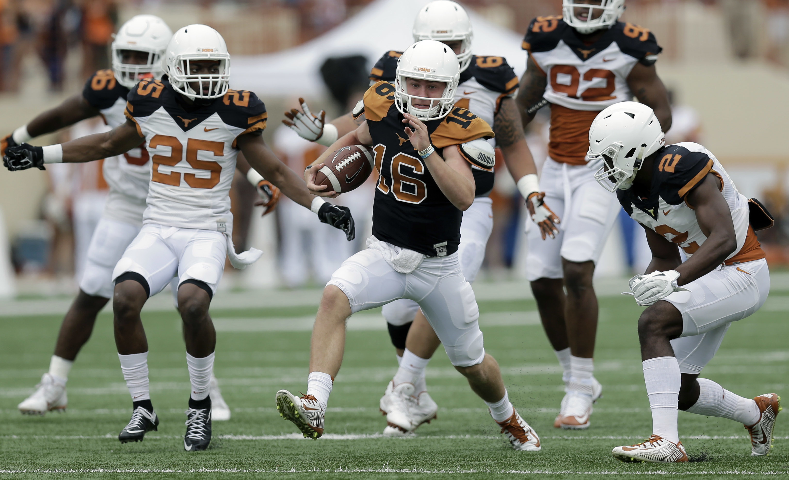 Steve Buechele talks about son Shane's Texas debut 