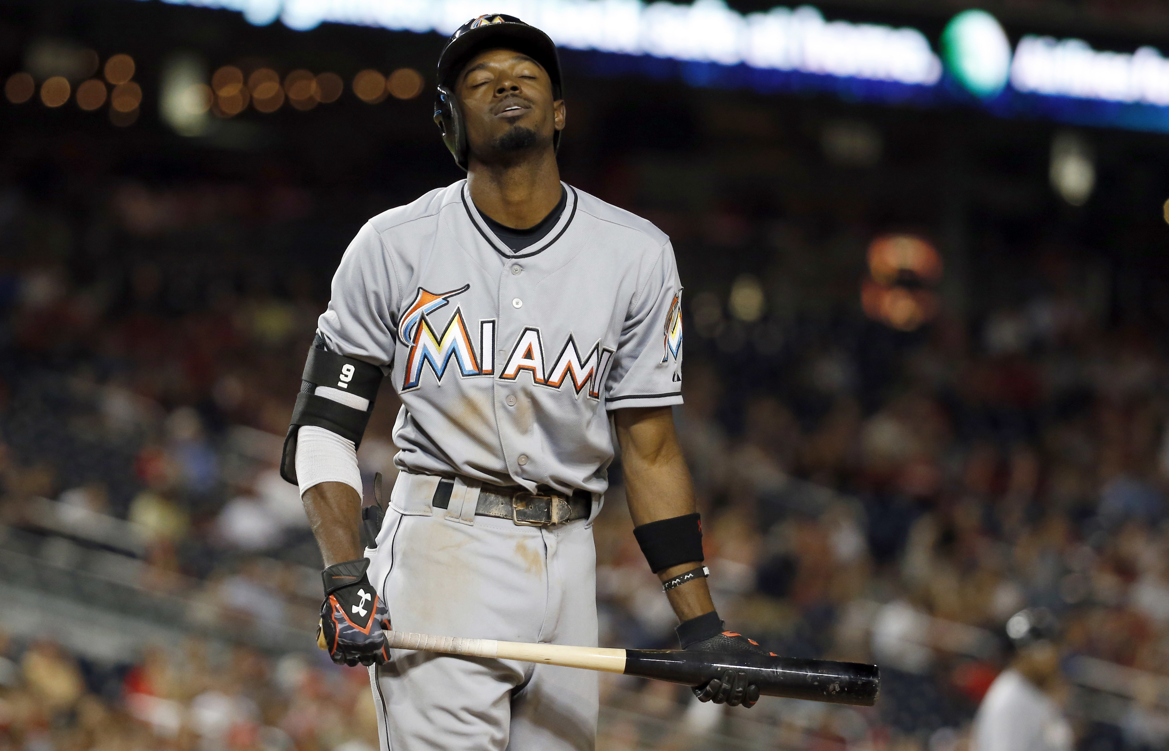 Dee Gordon suspension shows cheaters come in all sizes - Los Angeles Times