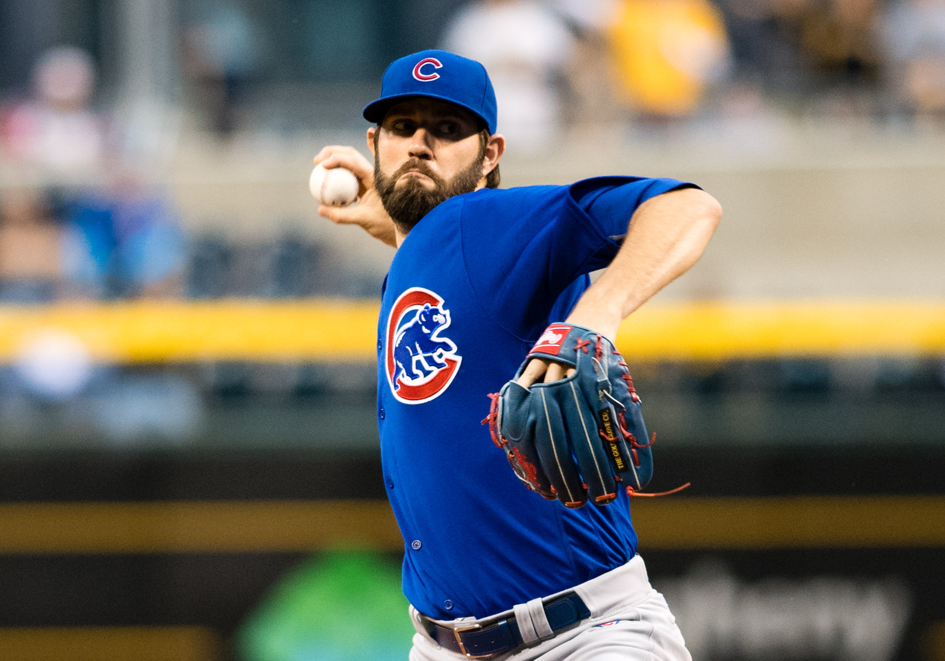 Anthony Rizzo does it again with leadoff home run in Cubs' 4-0 victory