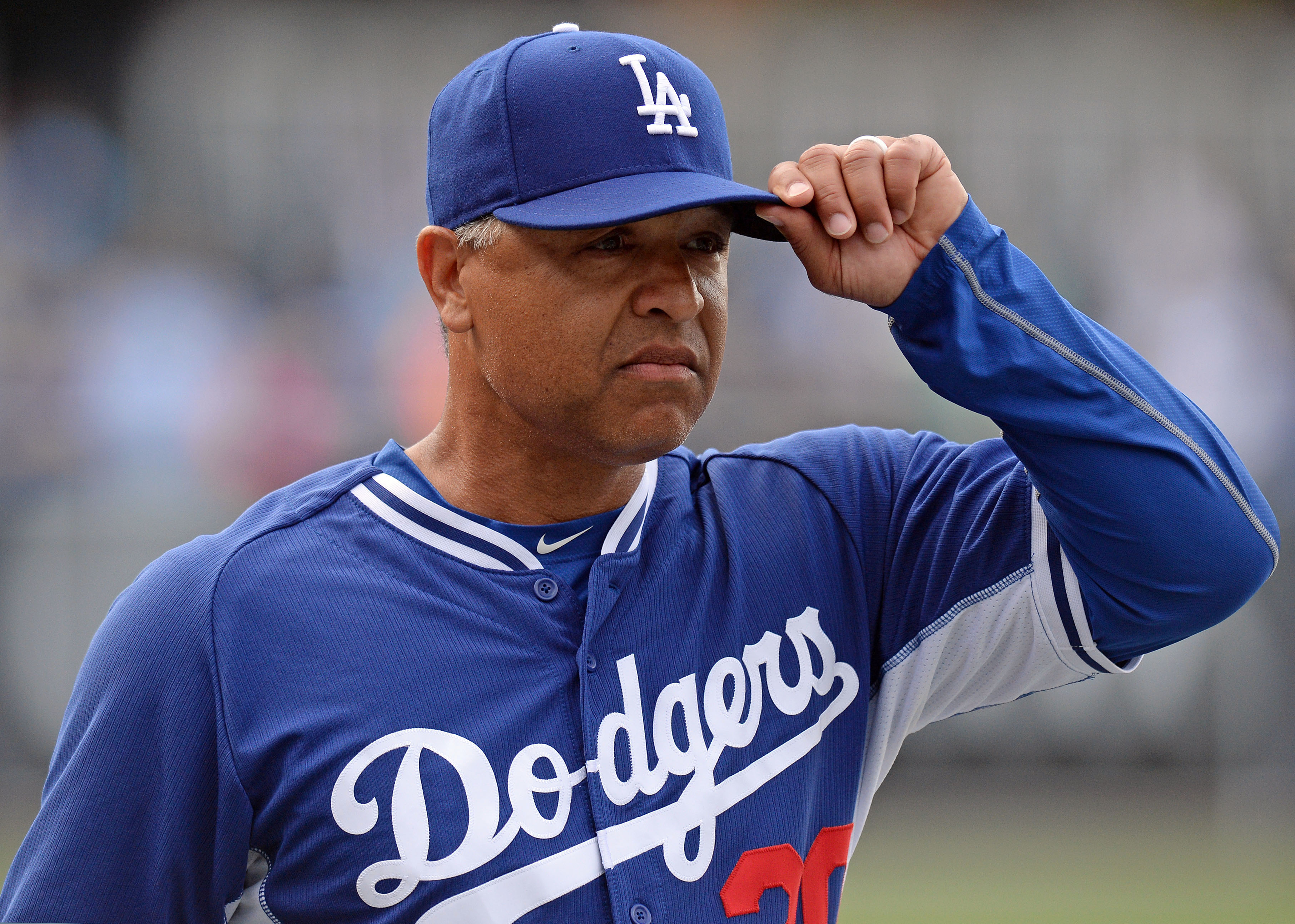 Dave Roberts sees progress, unfazed by Dodgers' rough start