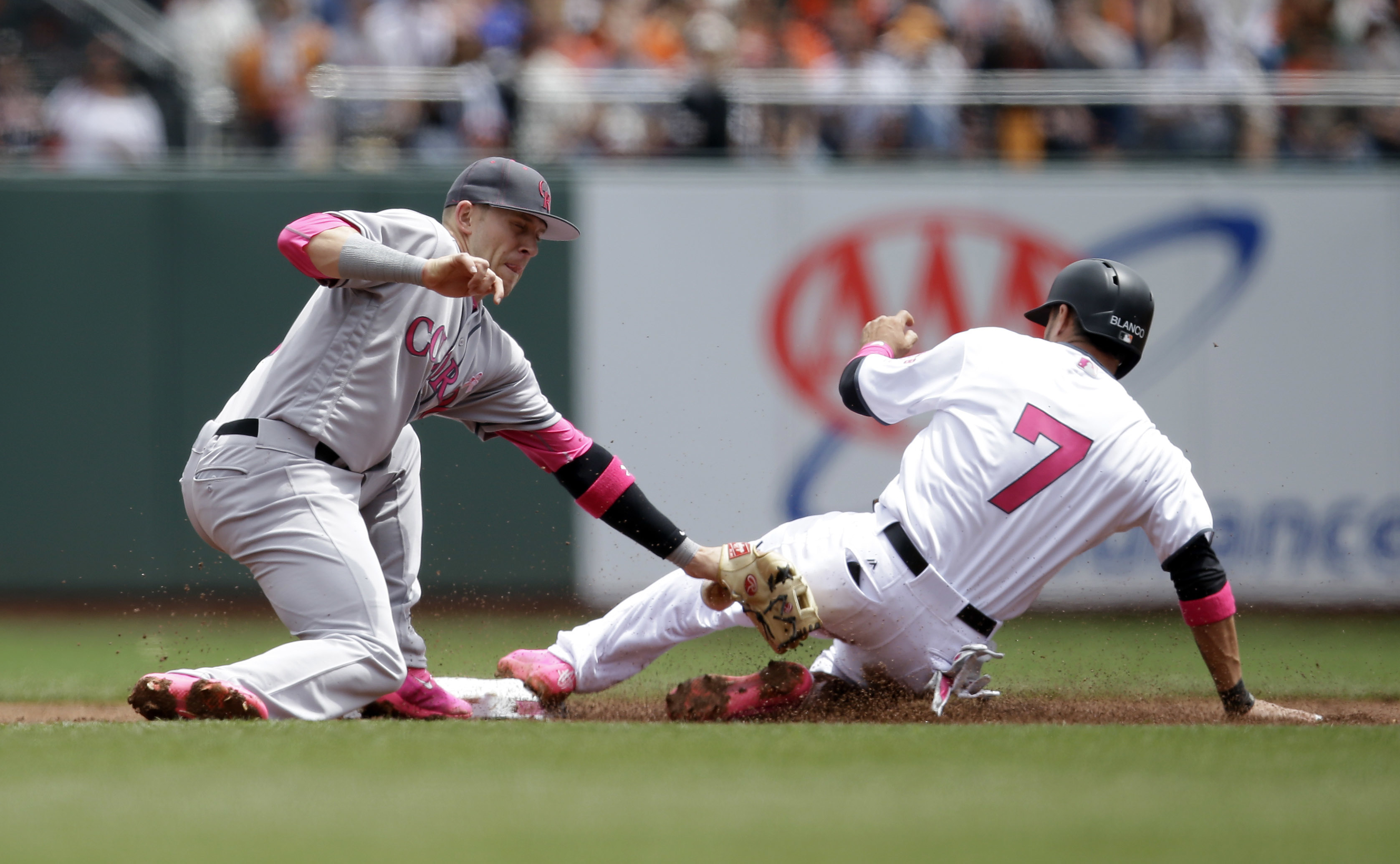 Samardzija solid but Giants lose to Rockies