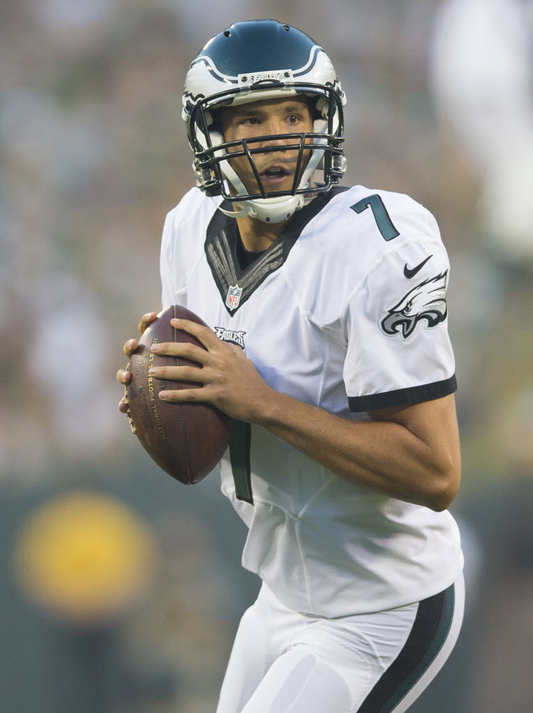 Sam Bradford will be the Eagles QB next year, so the debate ends – for now, Philadelphia Eagles