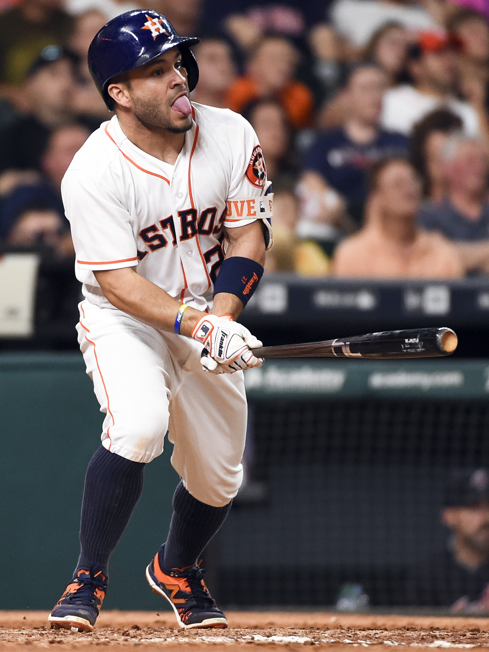 Jose Altuve Continues to Spark the Astros - Last Word On Baseball