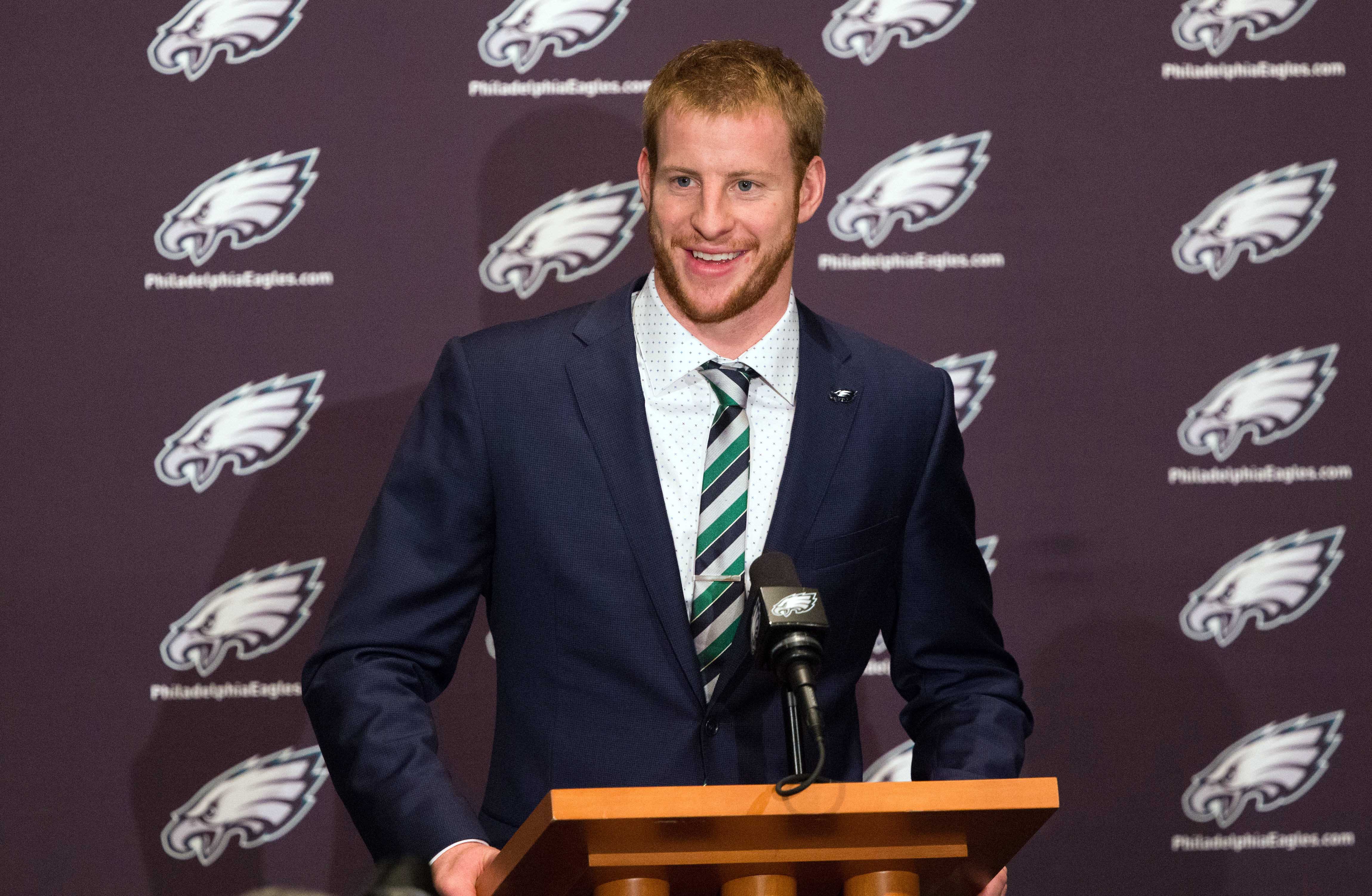 Philadelphia Eagles draft Carson Wentz with No. 2 pick