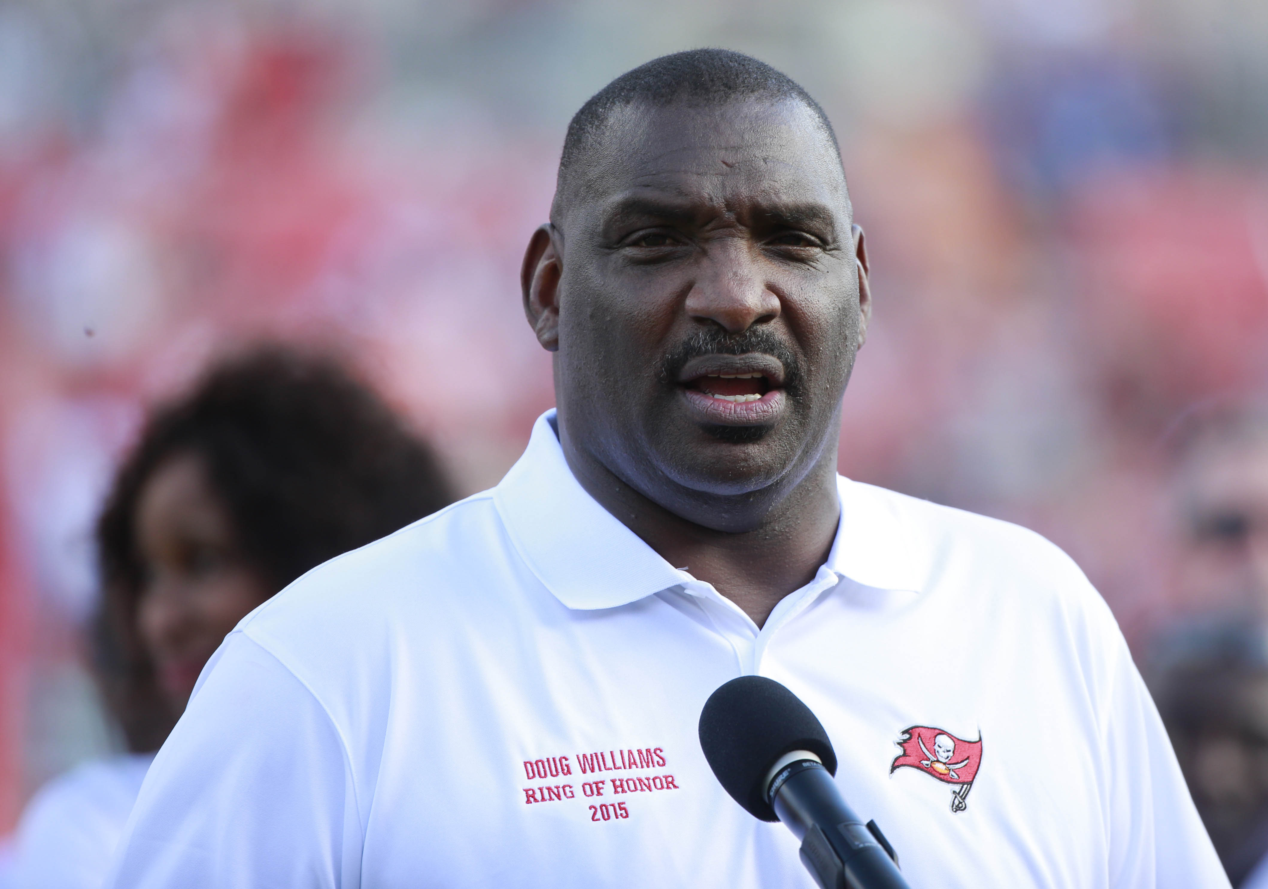 Doug Williams to Be Honored at Halftime