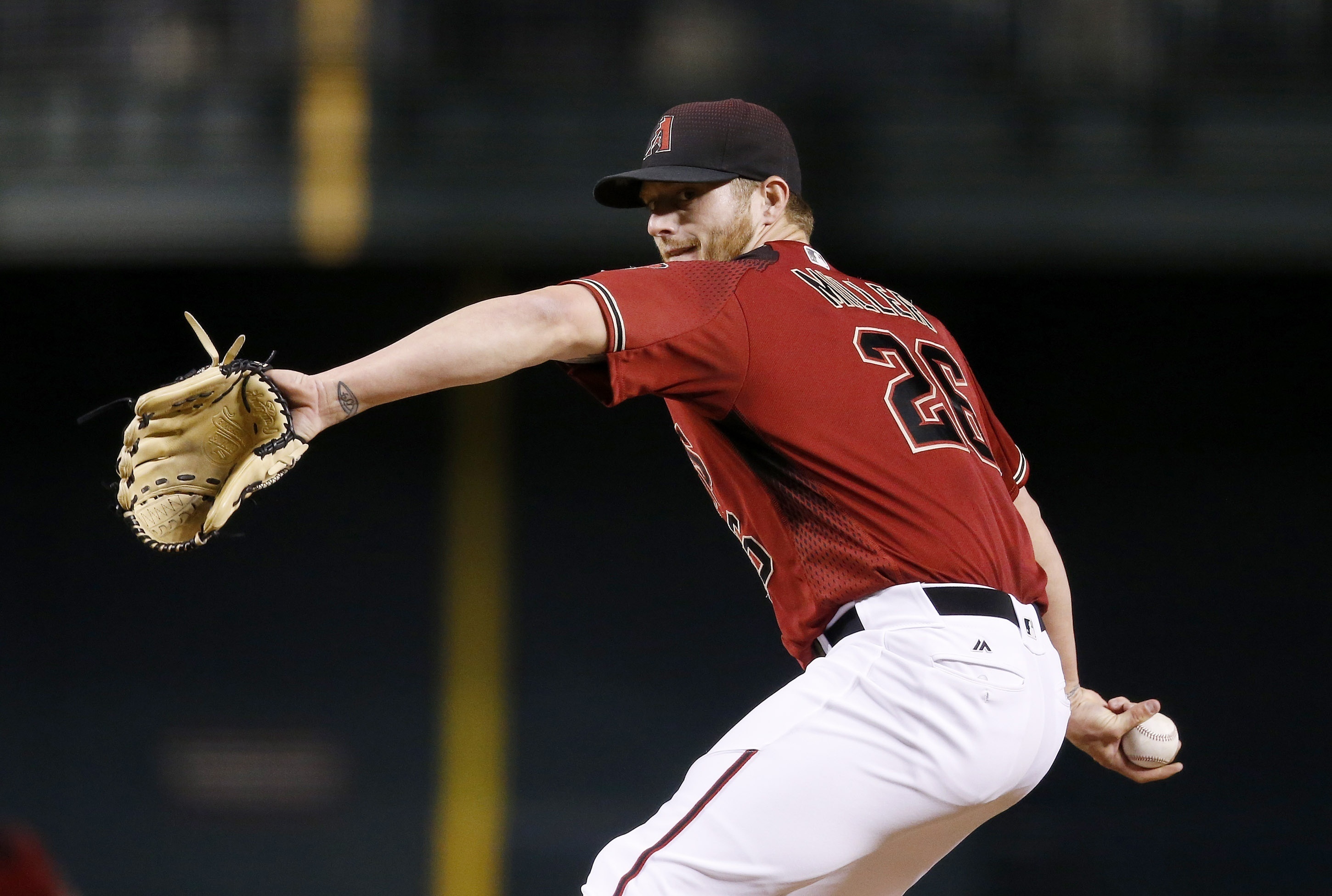 Yanks acquire SS Didi Gregorius and LHP Andrew Miller