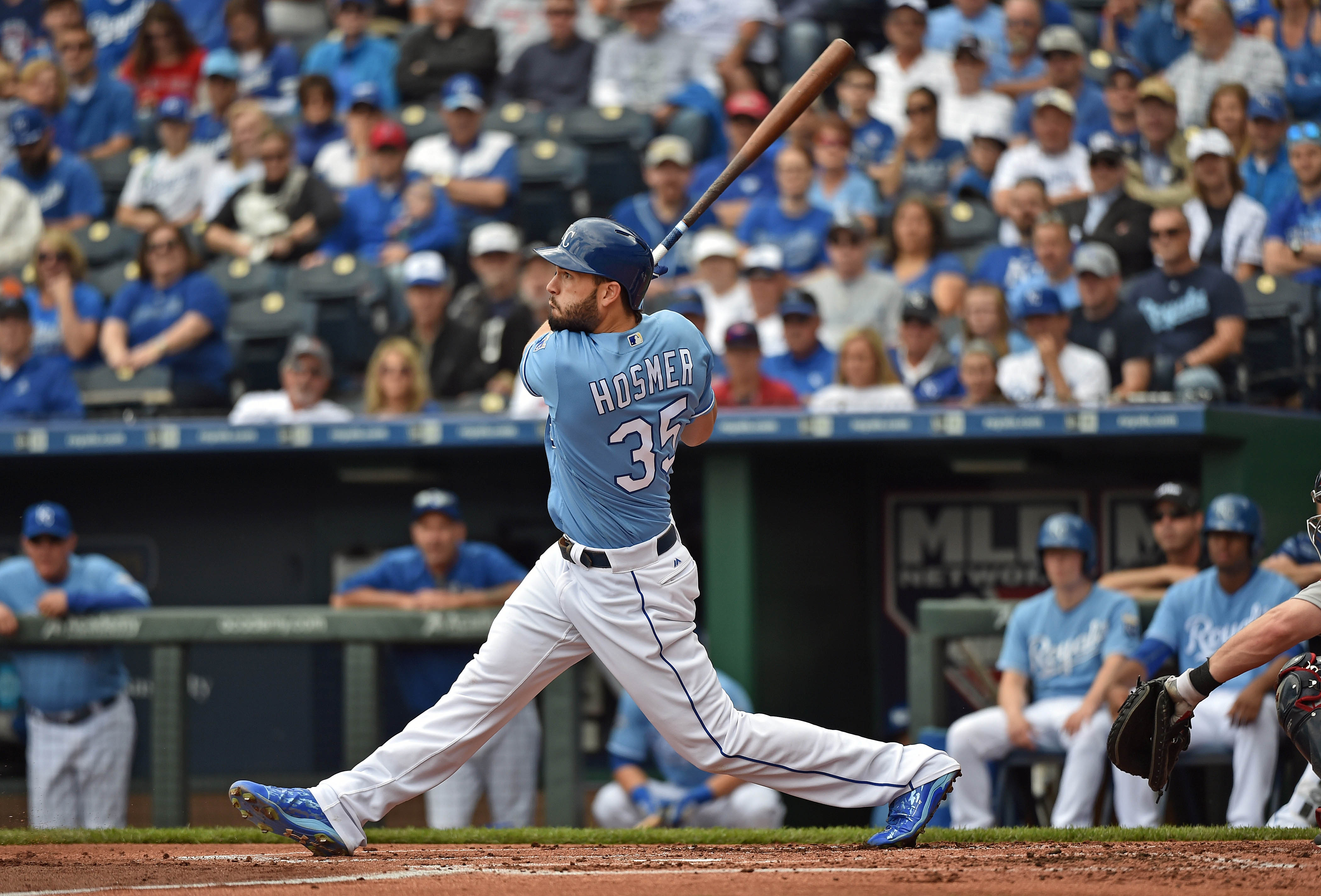 Merrifield leads Royals to split Saturday doubleheader