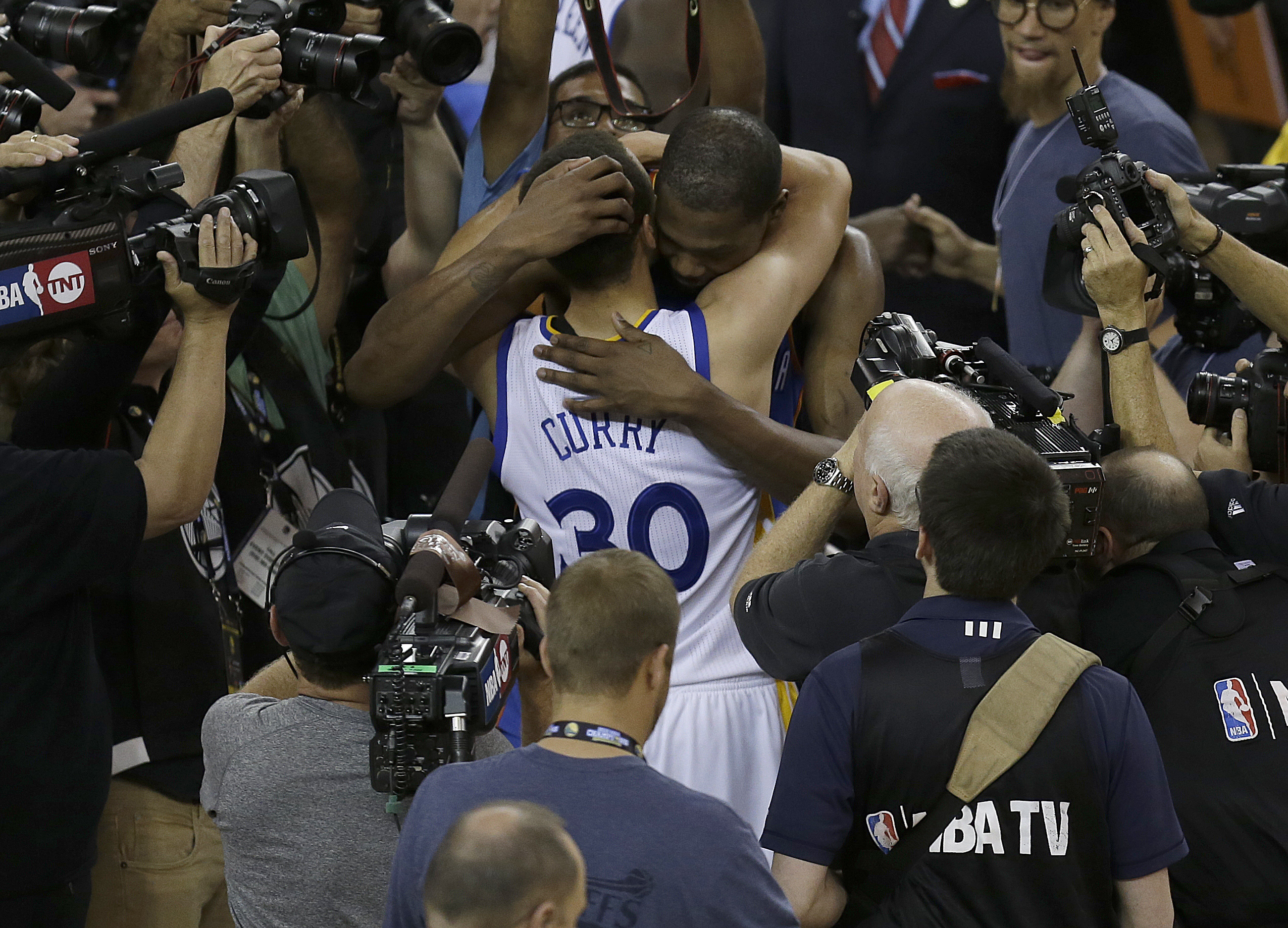Warriors Won The West T-Shirt Oakland Basketball Fans Shirt Warriors Won The West T-Shirt Oakland Basketball Fans Shirt