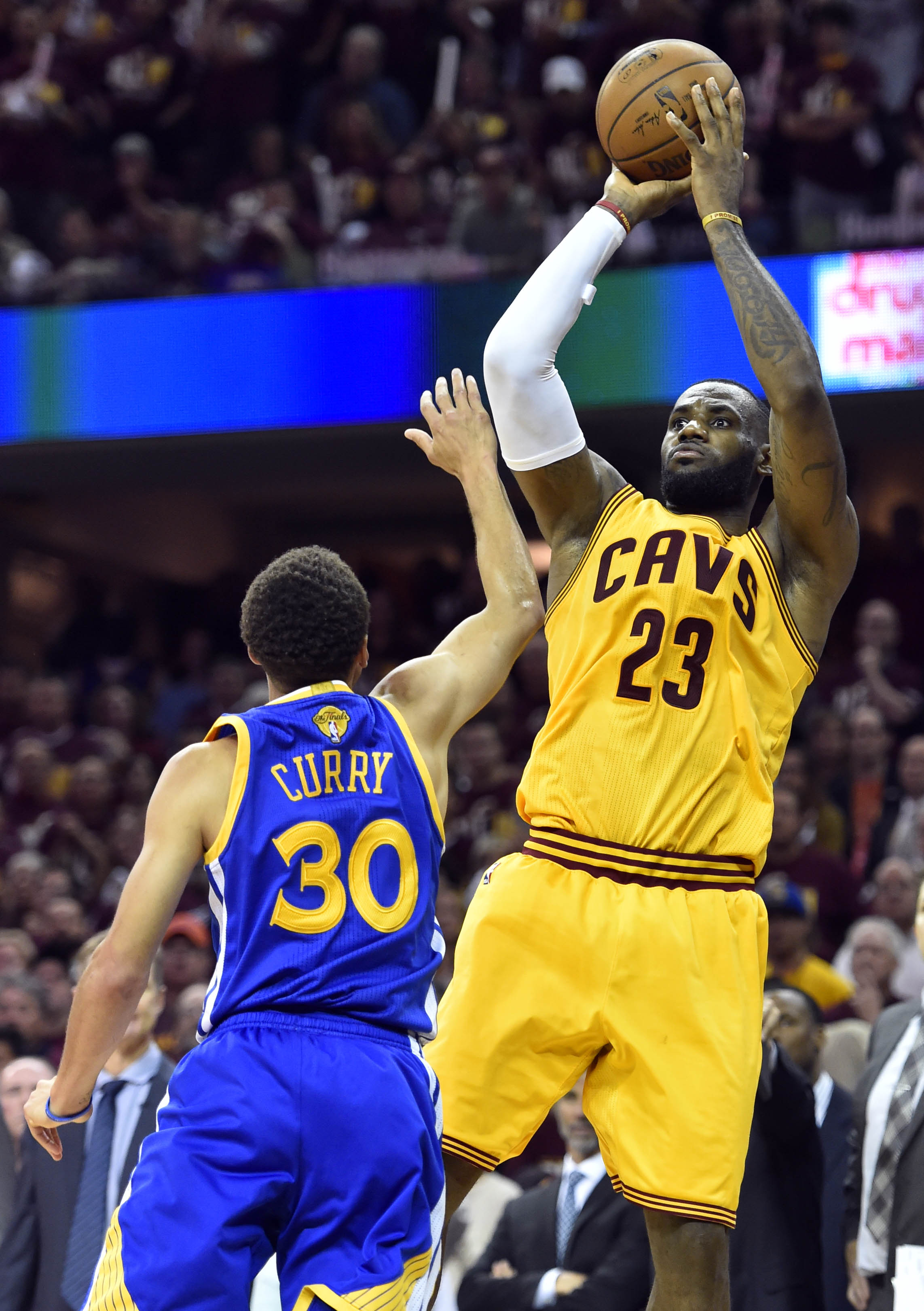 Lebron James Vs Steph Curry An Nba Finals Rivalry Renewed 