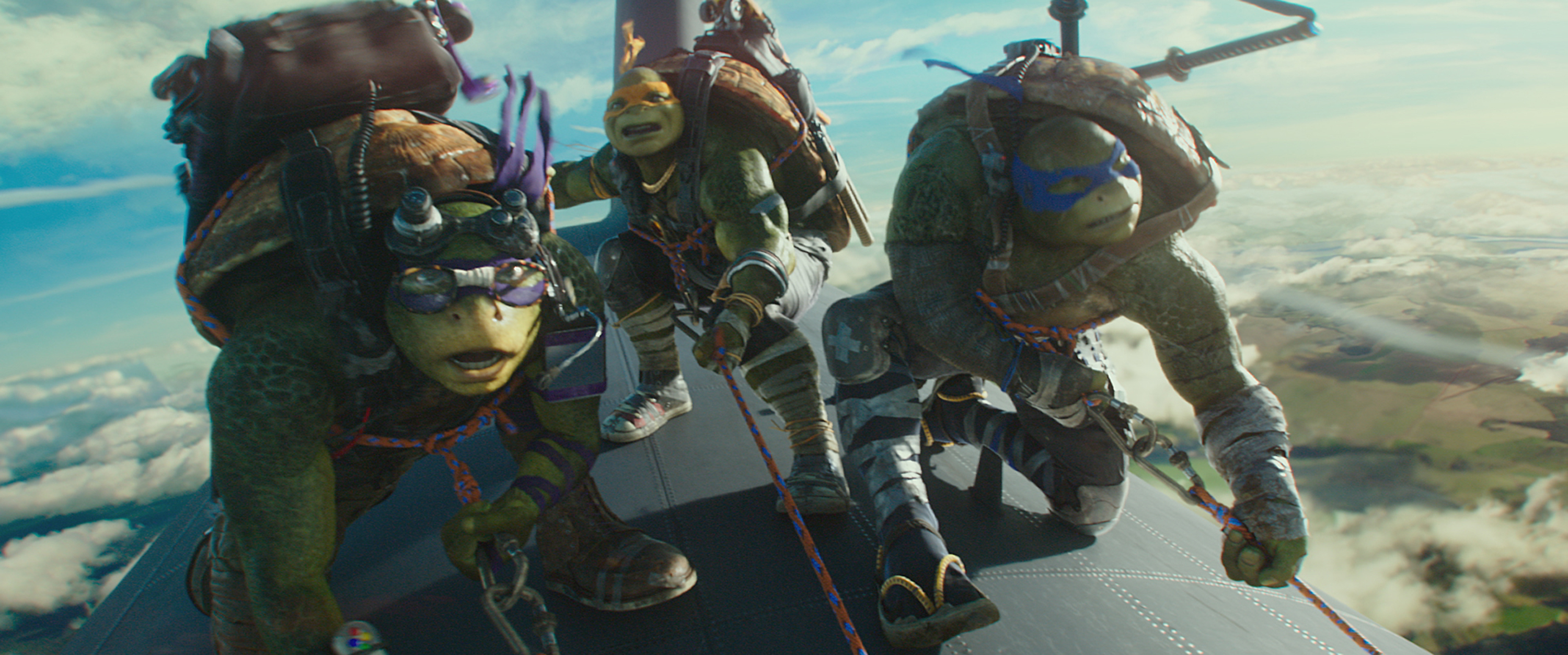 'Teenage Mutant Ninja Turtles 2' takes box office with 35.3M