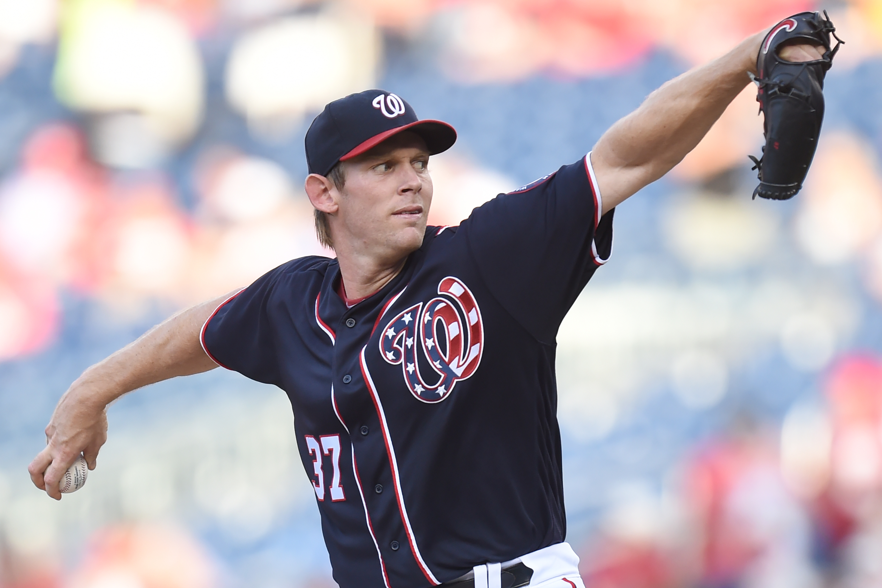 Stephen Strasburg strikes out eight as Washington Nationals beat