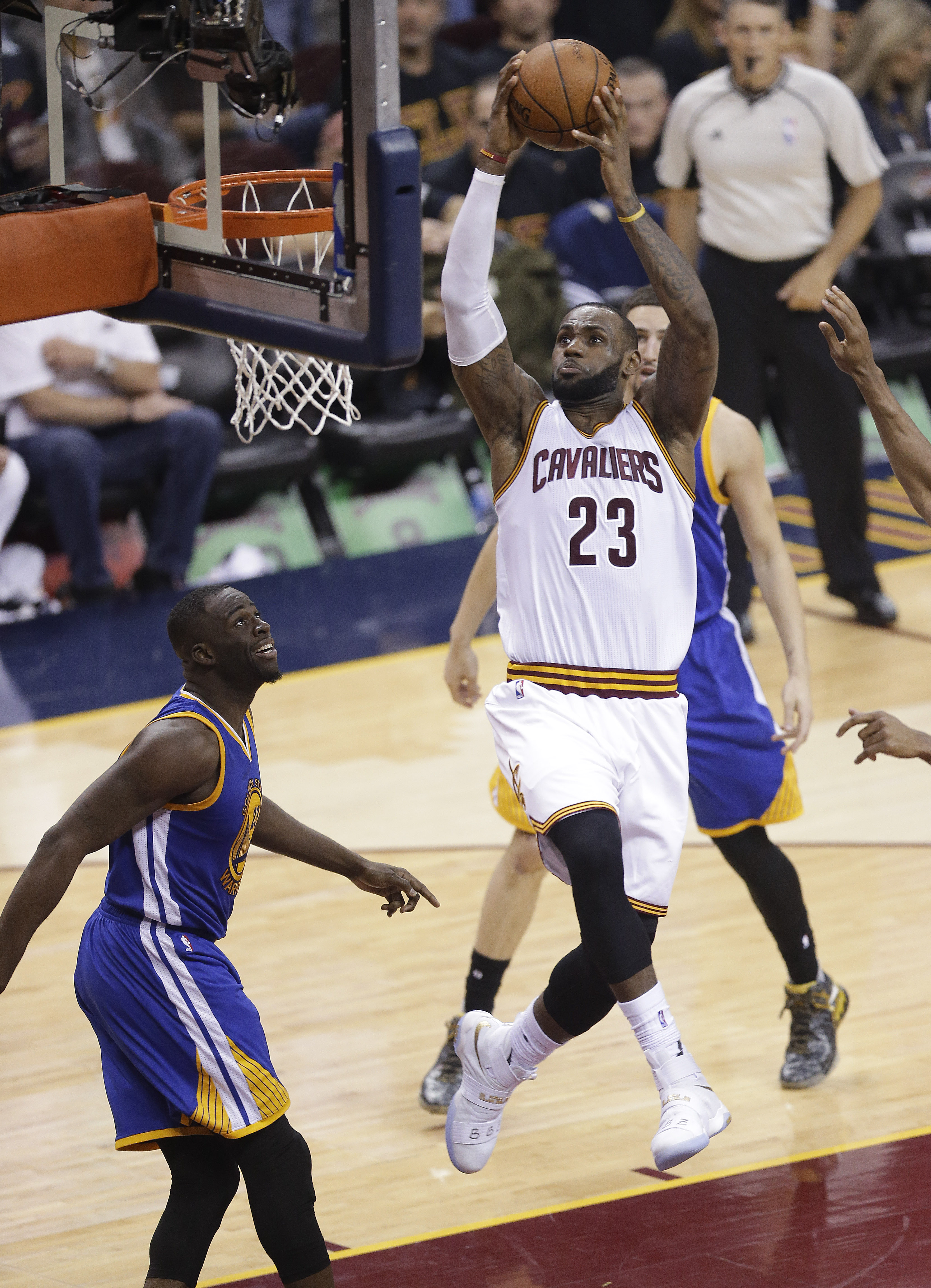 LeBron James and Cavaliers Rout Warriors, Forcing Game 7 - The New