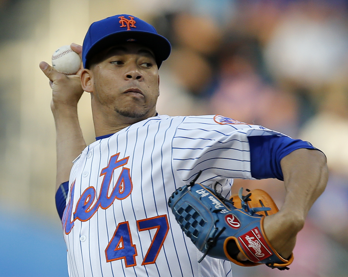 Colon comes off DL to pitch Yankees past Mets