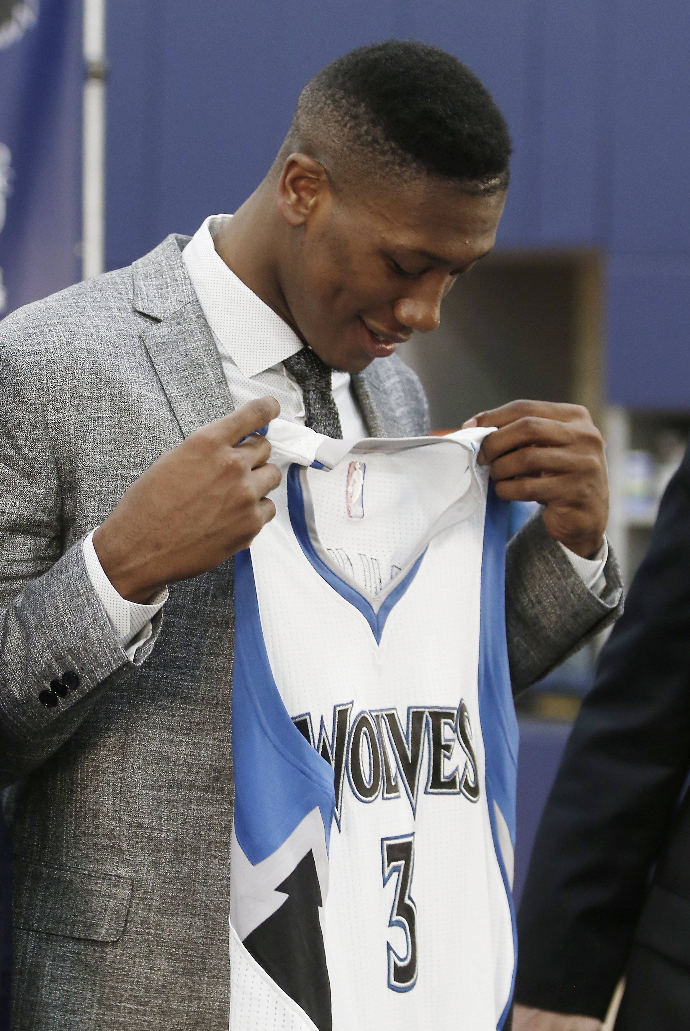 Timberwolves store dunn jersey