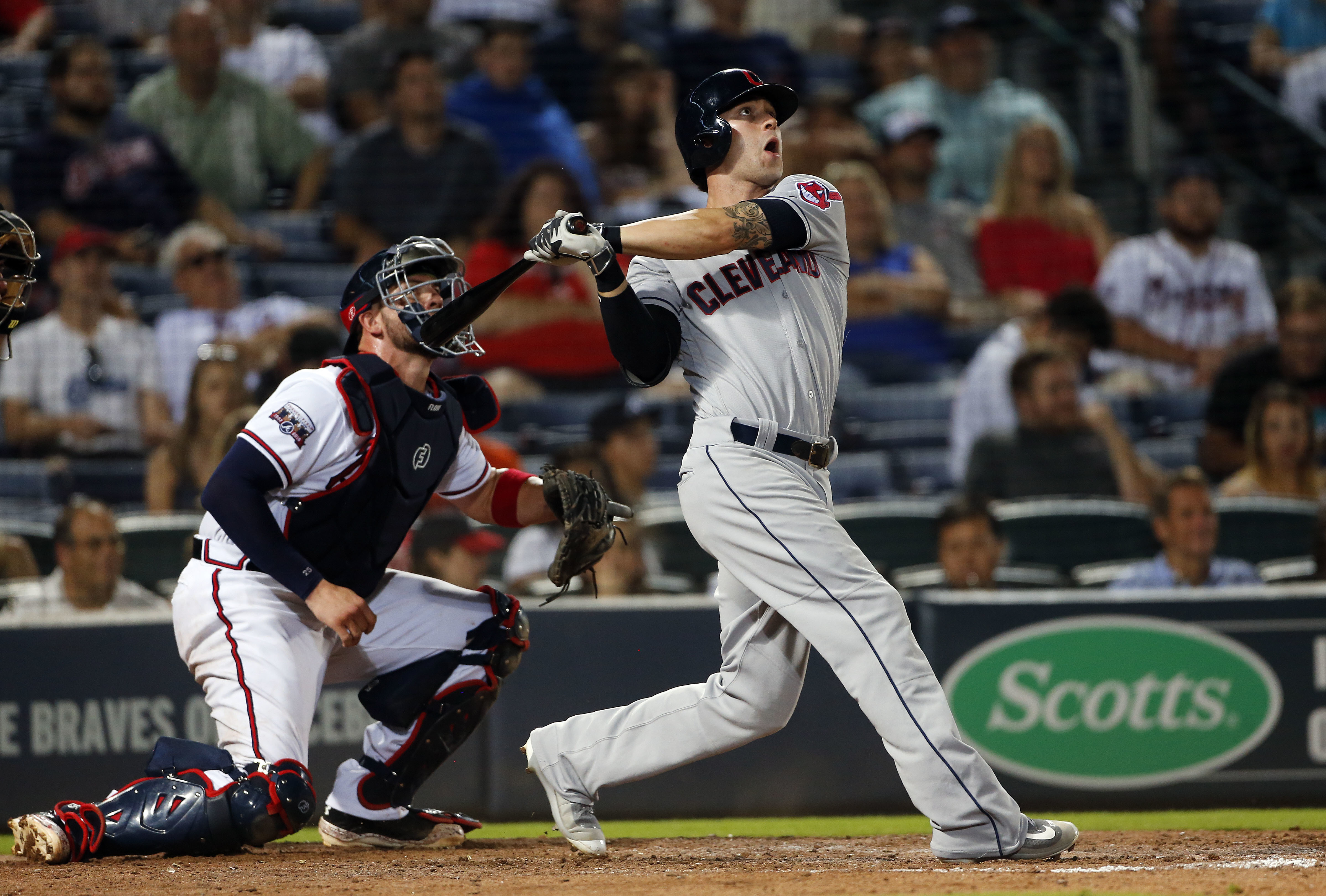 Braves place Gordon Beckham on DL with hamstring injury