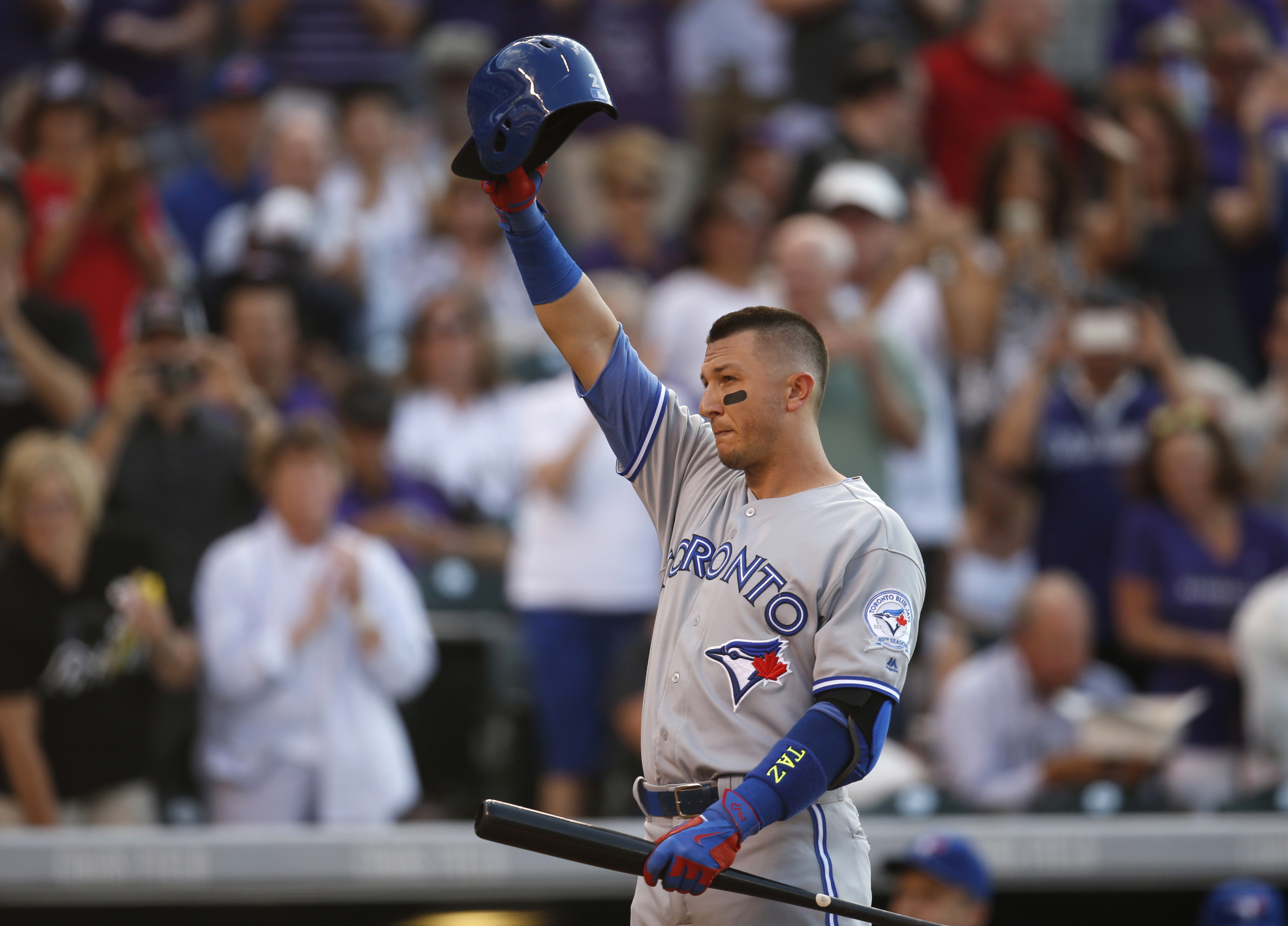 Rockies' Tulowitzki takes batting practice