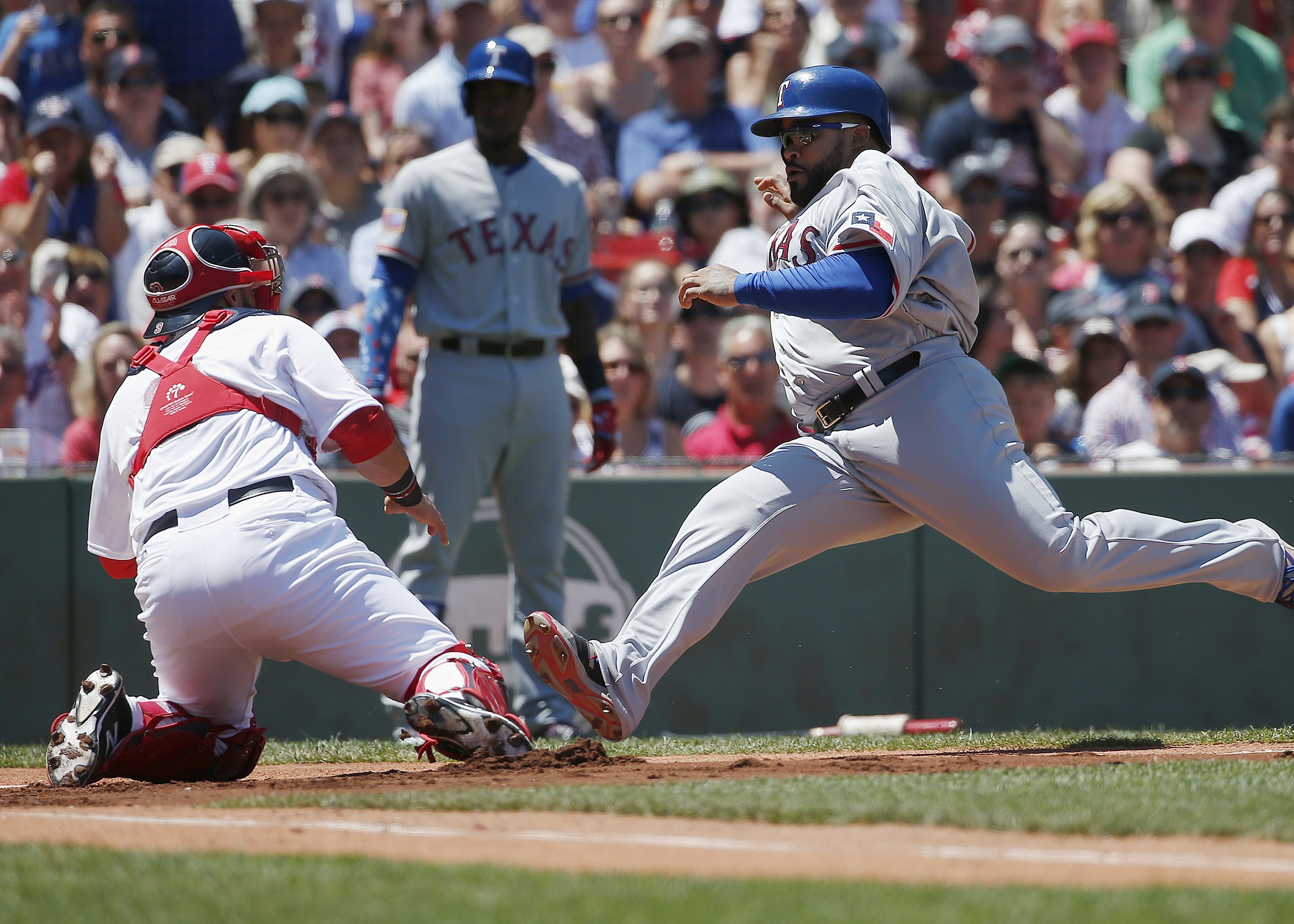 After domestic violence suspension, former Toronto Blue Jay Jose Reyes  rejoins New York Mets