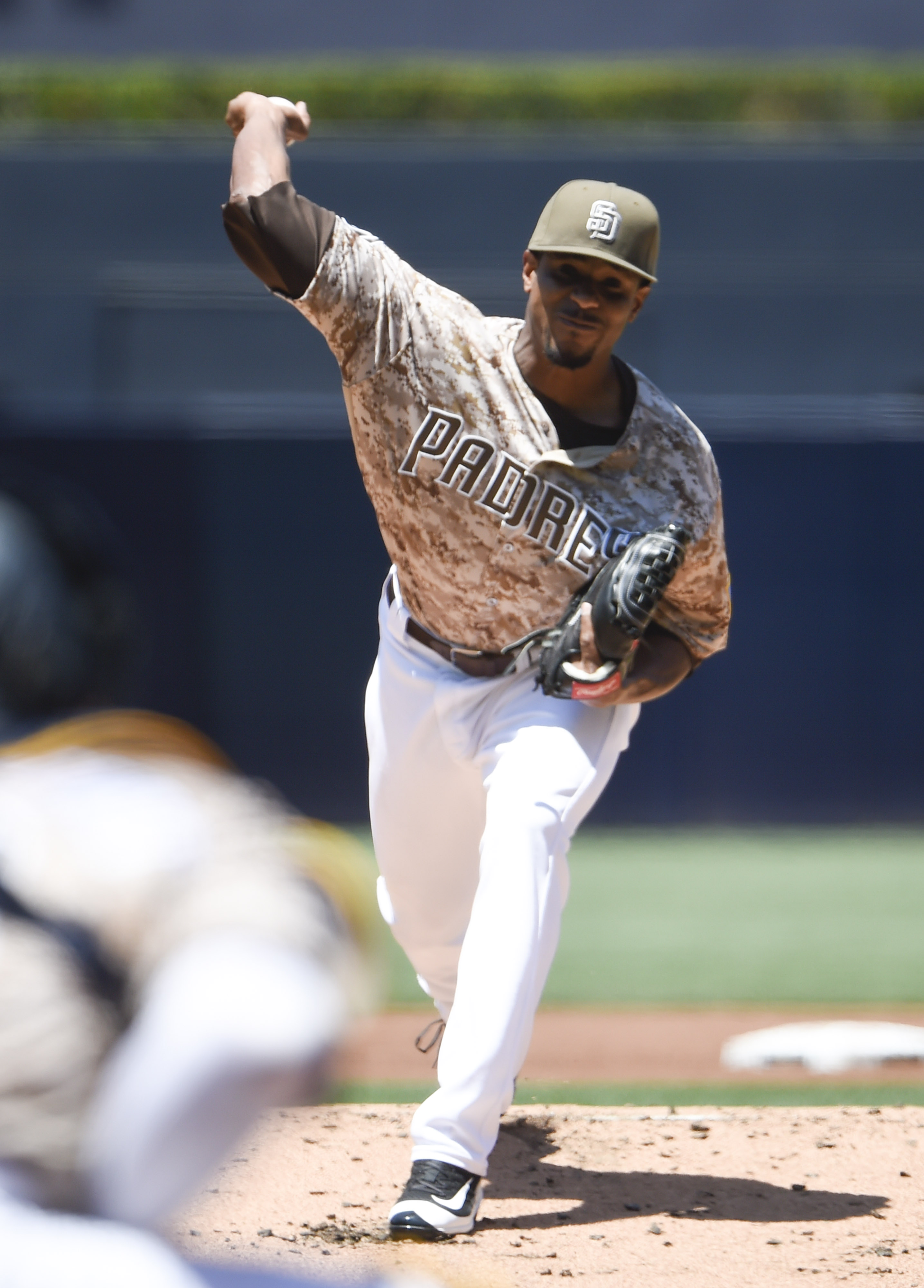 Padres' pitcher-catcher Christian Bethancourt has unique start as a reliever