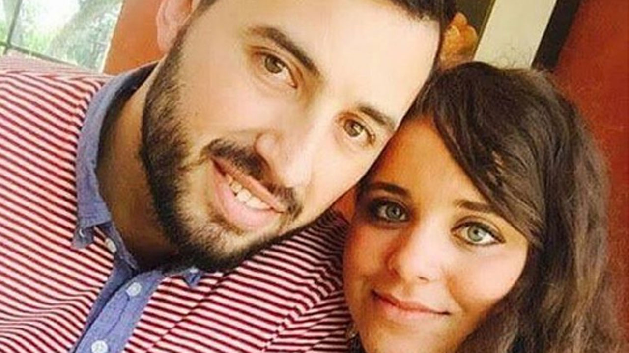Jinger Duggar Engaged to Soccer Player Jeremy Vuolo See the Ring