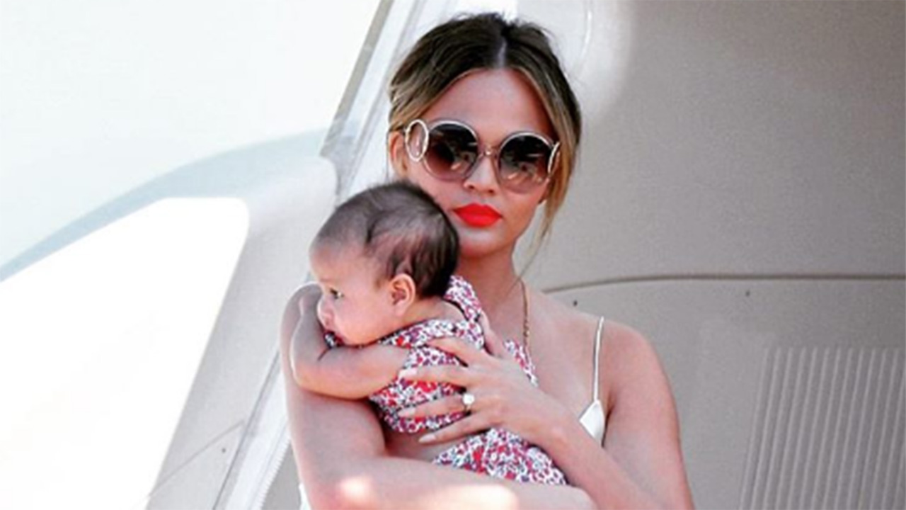 Chrissy teigen sale baby luna