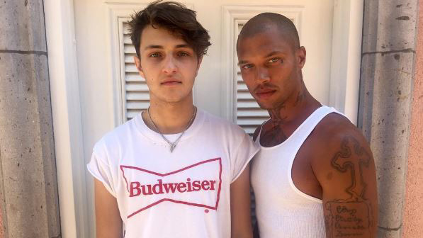 Gigi Hadid S Little Brother Anwar Hangs Out With Hot Mugshot Guy Jeremy Meeks