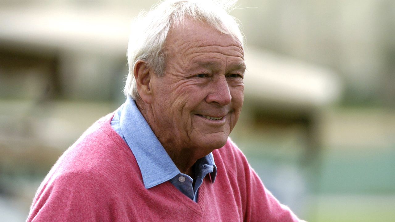 Famed Golfer Arnold Palmer Dies at 87