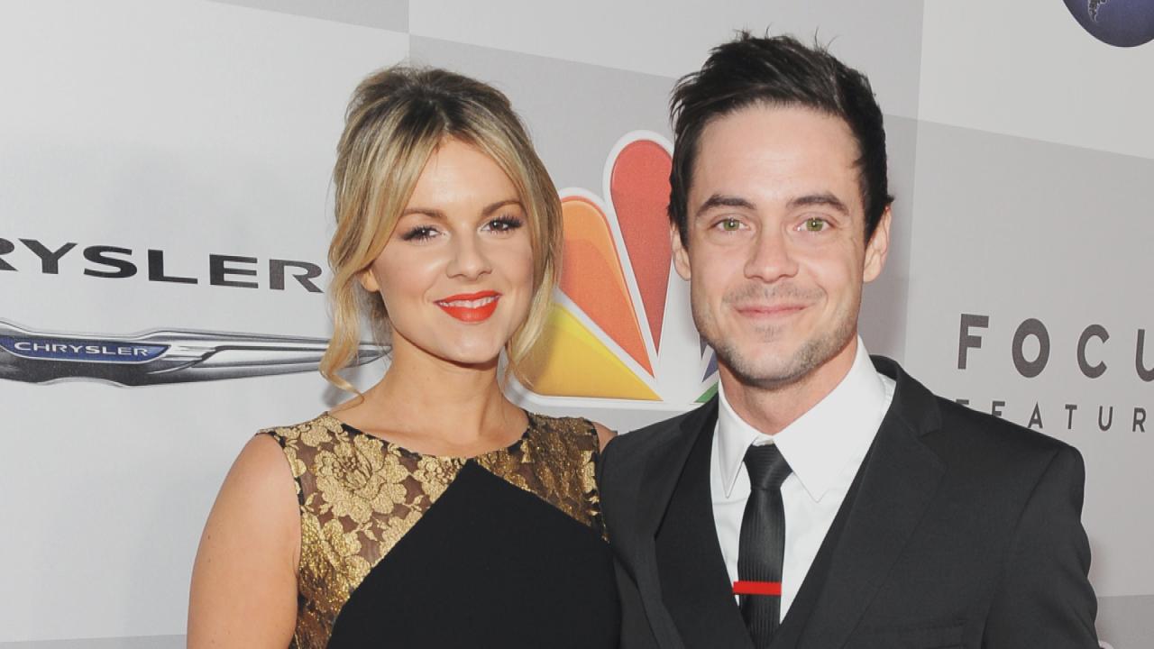 Bachelorette' Star Ali Fedotowsky Marries Kevin Manno!
