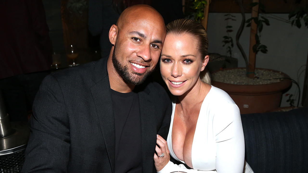 Kendra Wilkinson Celebrates Anniversary With Sweet But NSFW Message to  Husband Hank Baskett | whas11.com