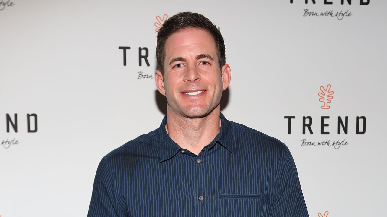 Flip or Flop' Star Tarek El Moussa Jokes About His 'Mid Life Crisis' With  Buff Body and New Haircut | wgrz.com