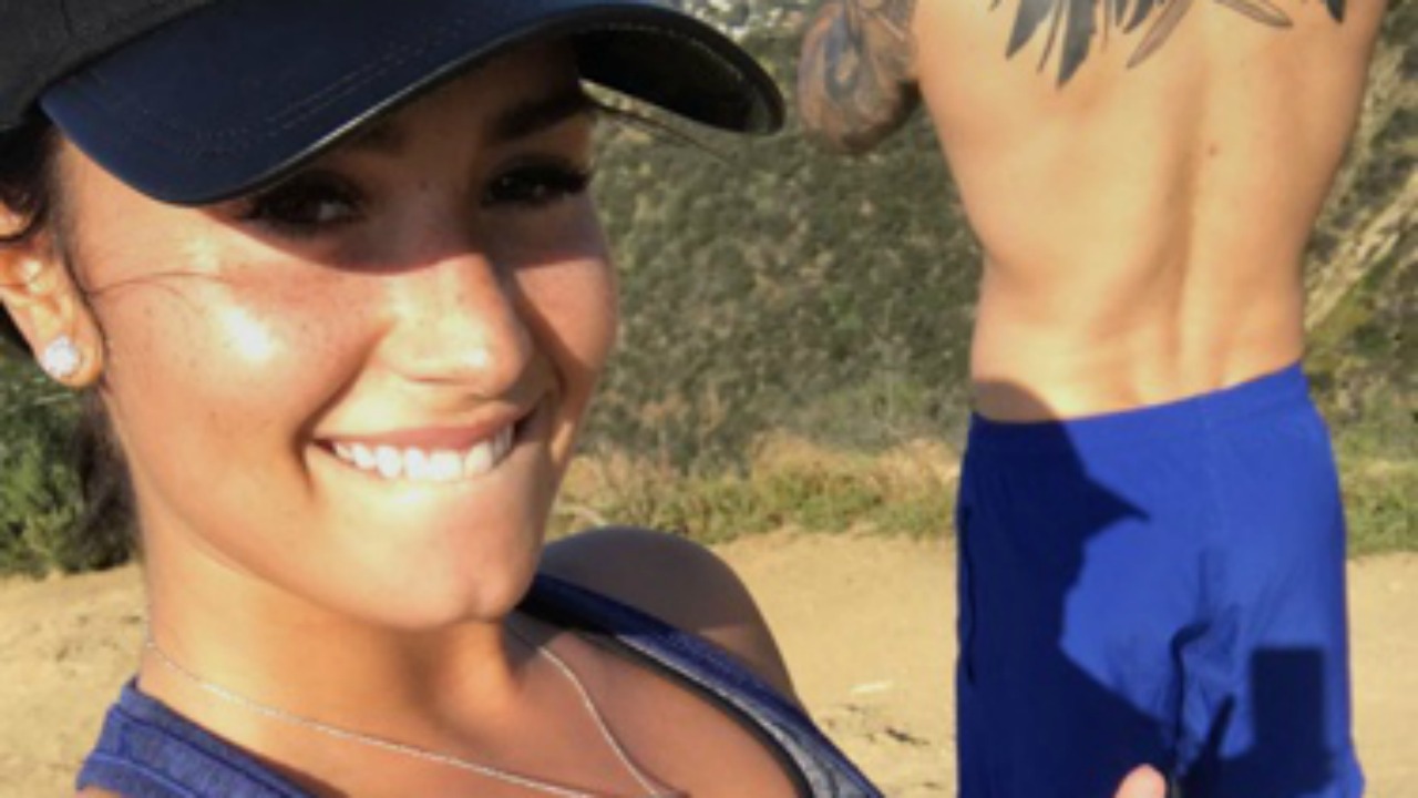 Demi Lovato And Boyfriend Guilherme Bomba Vasconcelos Pack On The Pda During Afternoon Hike 8142