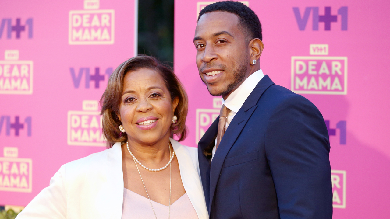 Ludacris Surprises His Mom With Amazing Home Makeover For Mother S Day