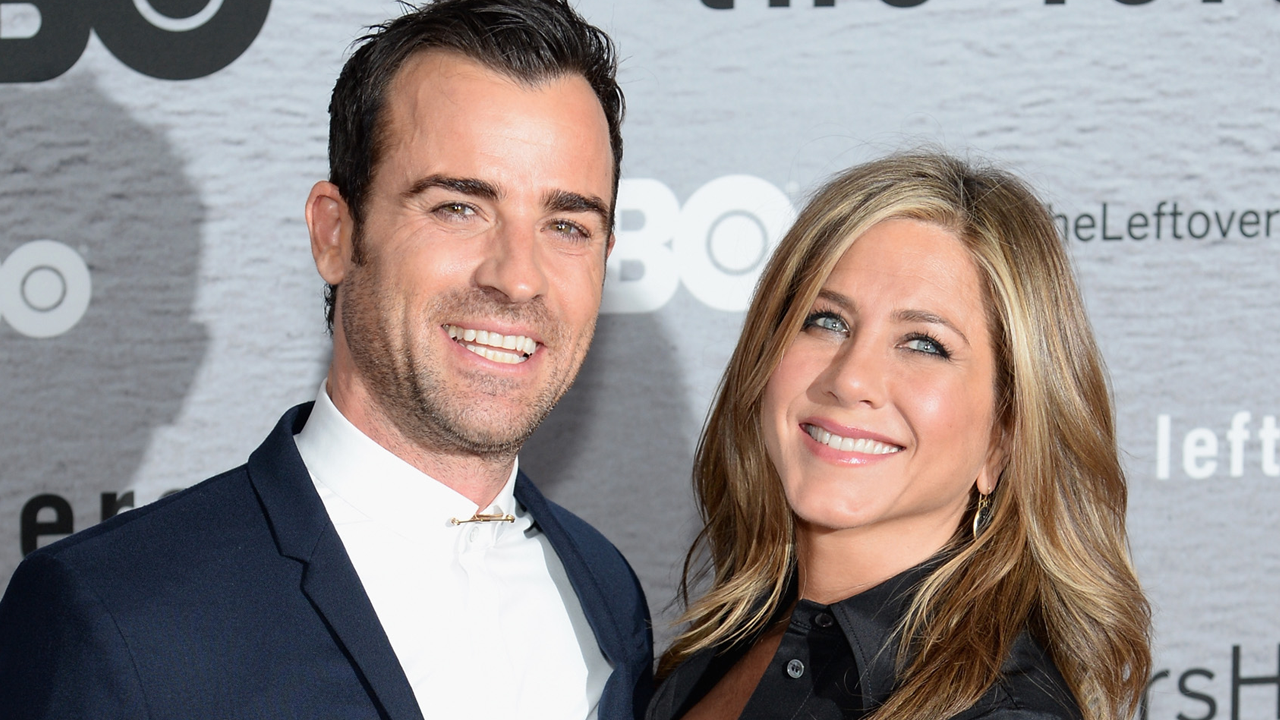 Justin Theroux on Why Jennifer Aniston Won't Run 'Leftovers' Lines With  Him, Talks Wedding | whas11.com