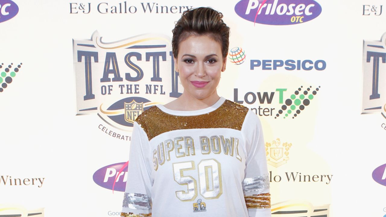 Alyssa Milano Files Lawsuit Against Former Business Manager, Claims He