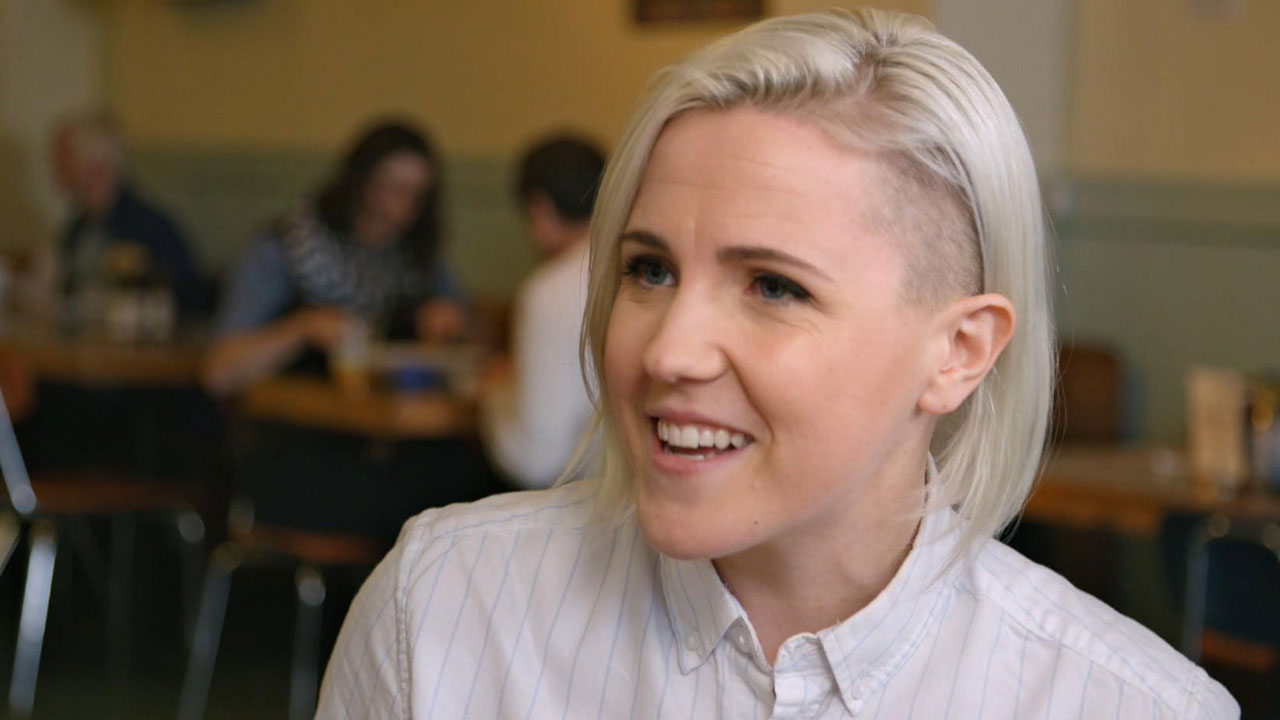 EXCLUSIVE: YouTube Star Hannah Hart Lands New Food Network Series ...