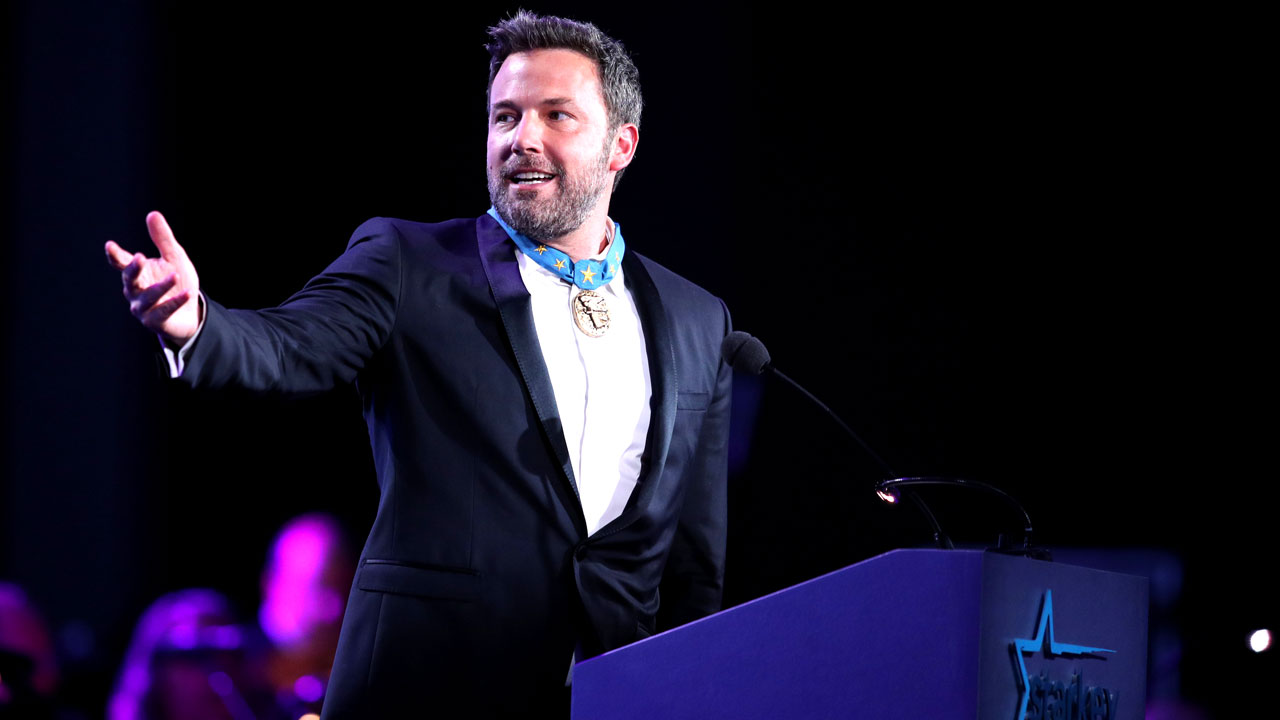 Ben Affleck Arrives Solo to Charity Gala in First Red Carpet Appearance