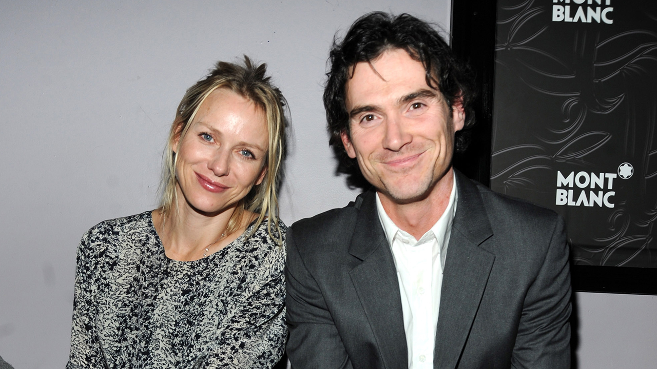 Naomi Watts Reportedly Dating Gypsy Co Star Billy Crudup