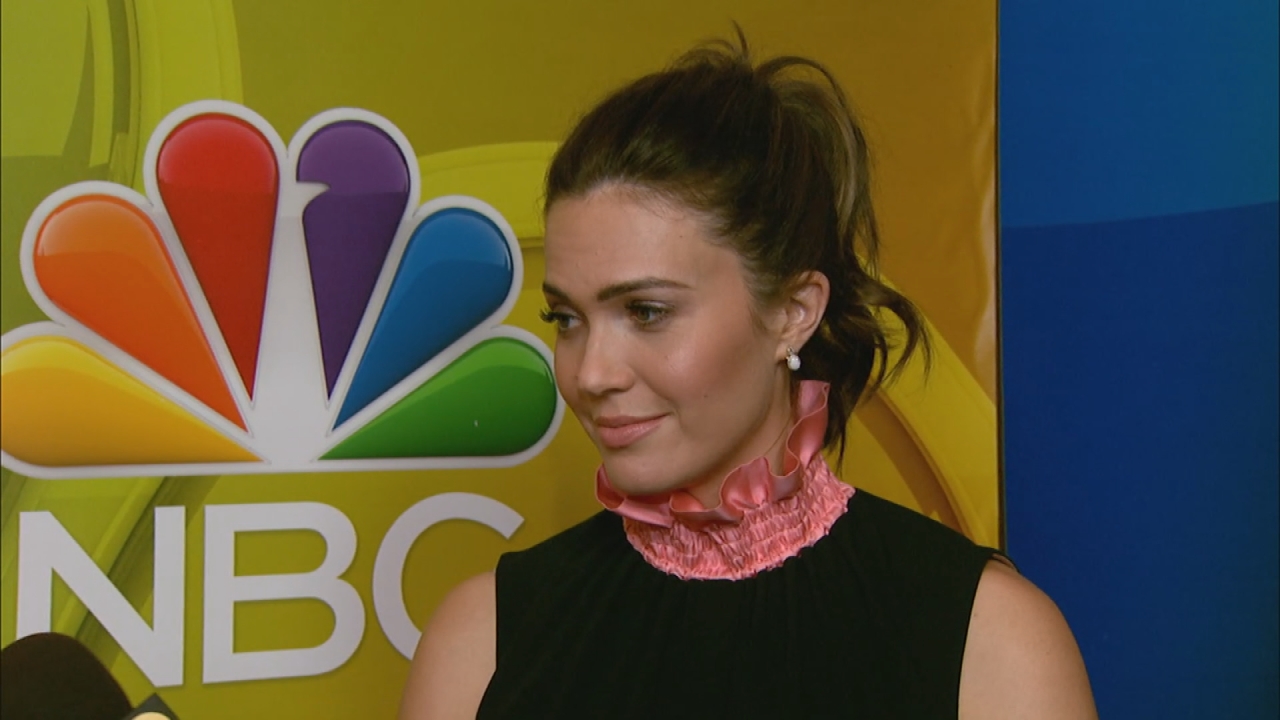 EXCLUSIVE Mandy Moore on Singing in Future 'This Is Us' Episodes and
