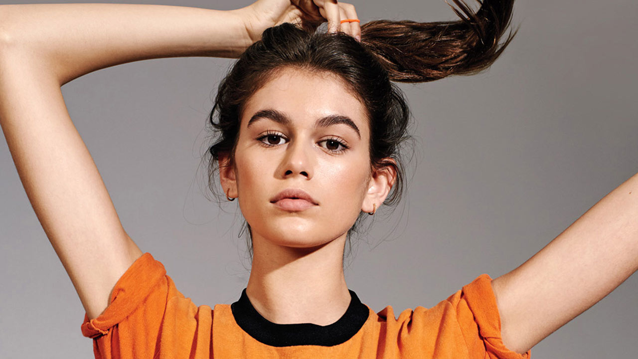 EXCLUSIVE: Kaia Gerber Admits It's Not Mom Cindy Crawford That