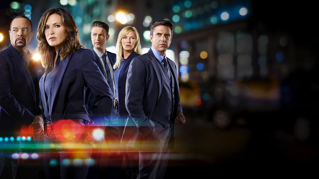 Mariska Hargitay Law and Order Staffel 1