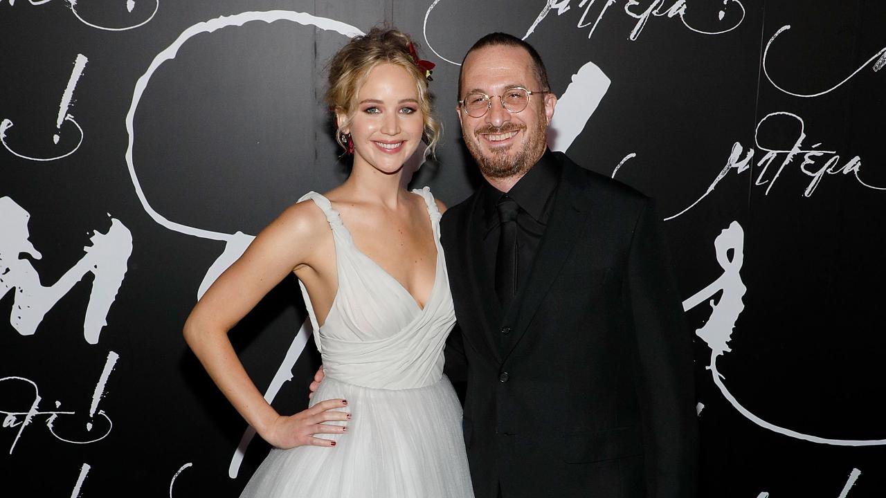 EXCLUSIVE: Jennifer Lawrence Jokingly Shares What Boyfriend Darren  Aronofsky Likes Her Wearing Most | kare11.com