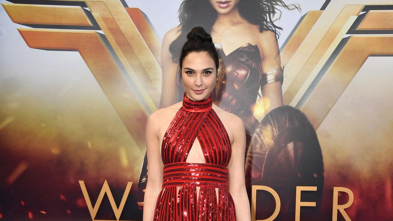 gal gadot wonder woman red dress Gal Gadot's Red Carpet Style for the Batman v Superman Premieres