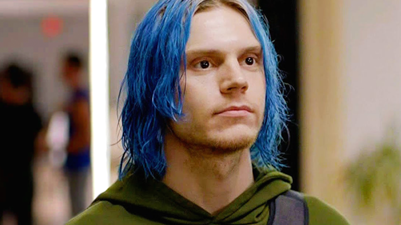 1. Evan Peters Blue Hair Transformation: See His New Look! - wide 8