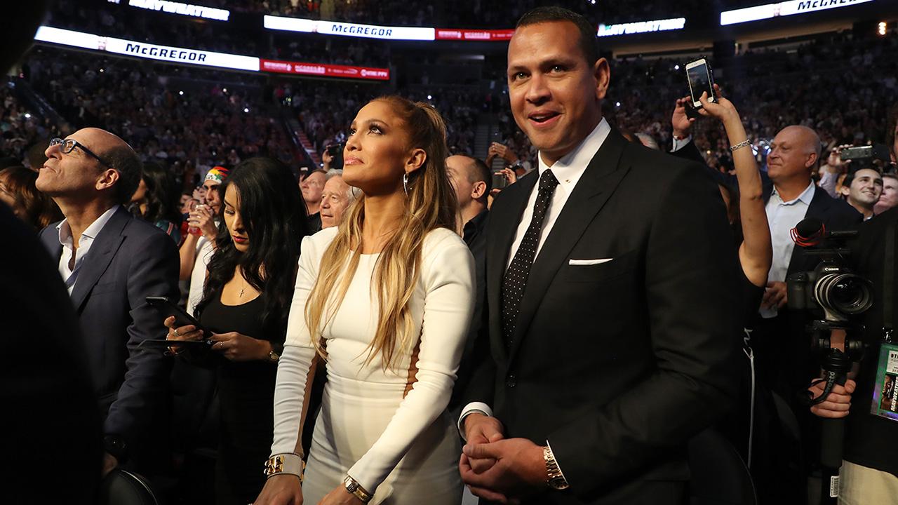 Jennifer Lopez shares cute family snap with Alex Rodriguez and his  daughters on Thanksgiving