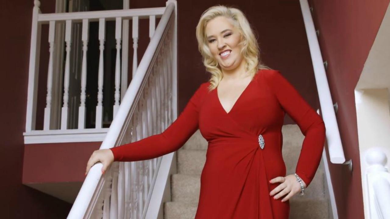 Mama June Reveals She S Gained Some Weight Back Opens Up About Serious Health Scares Exclusive Wfaa Com