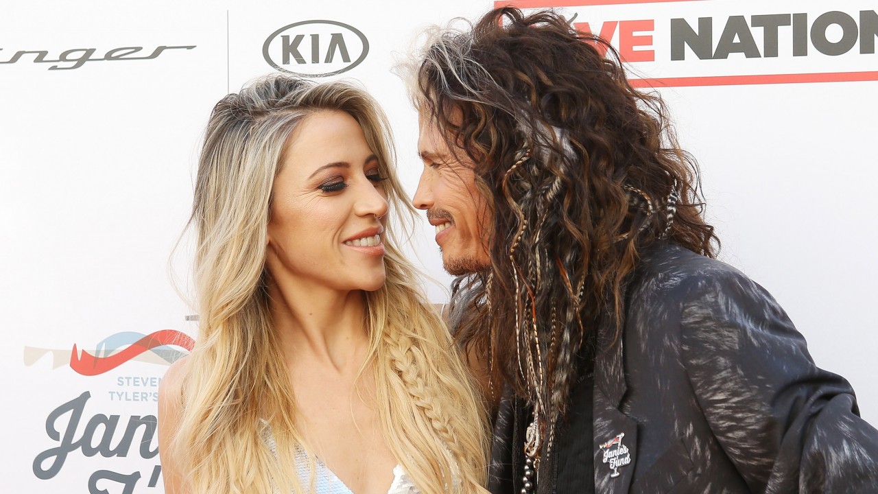 Steven Tyler Kisses Girlfriend Aimee Preston During Double Date With